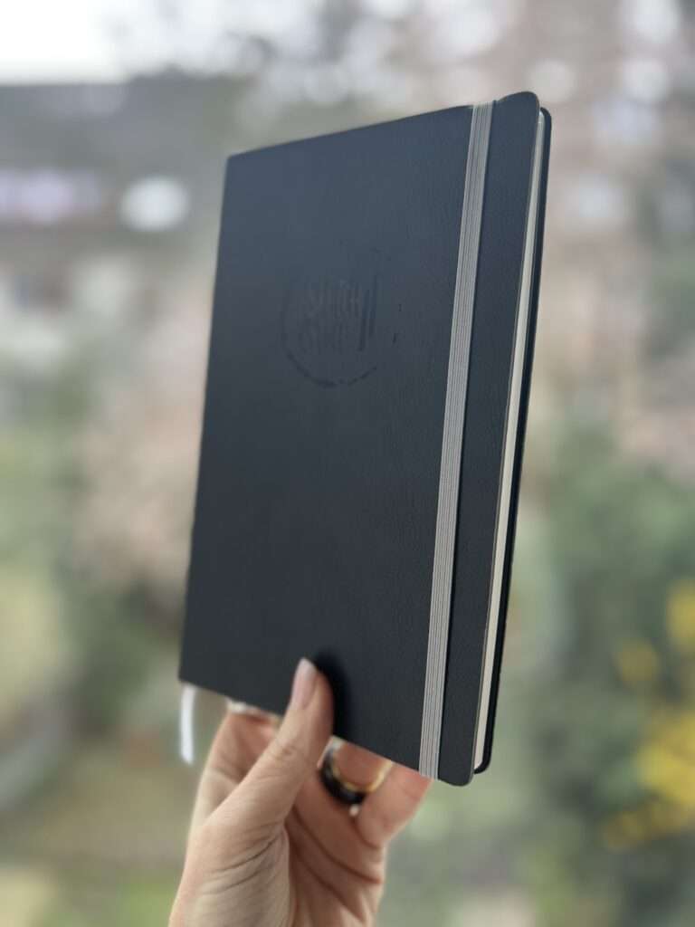 Tomoe River Notebook 192 Seiten und nur 1 cm dick